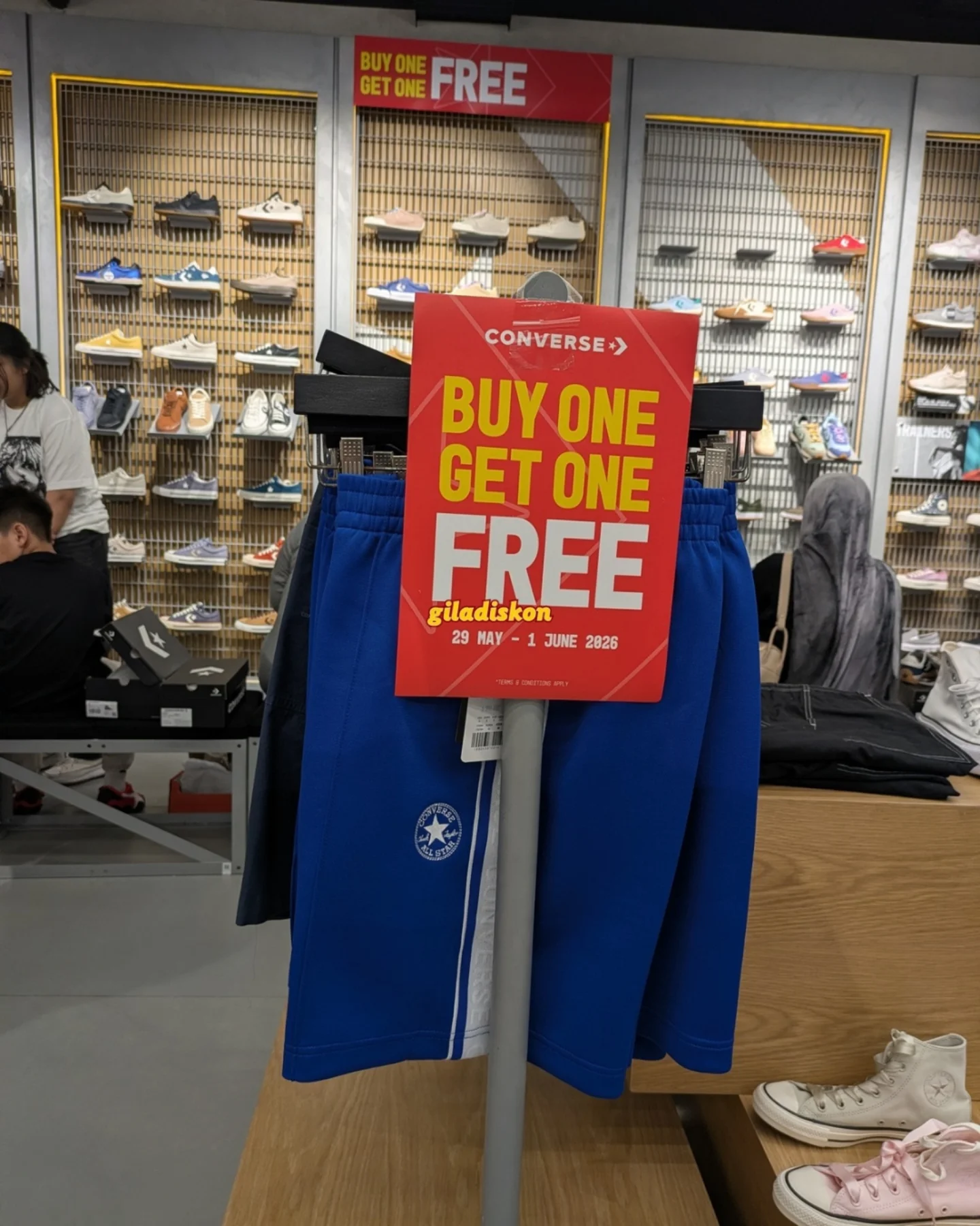 Converse Indonesia: Buy 1 Get 1 Semua Item sampai 1 Juni - Image 11