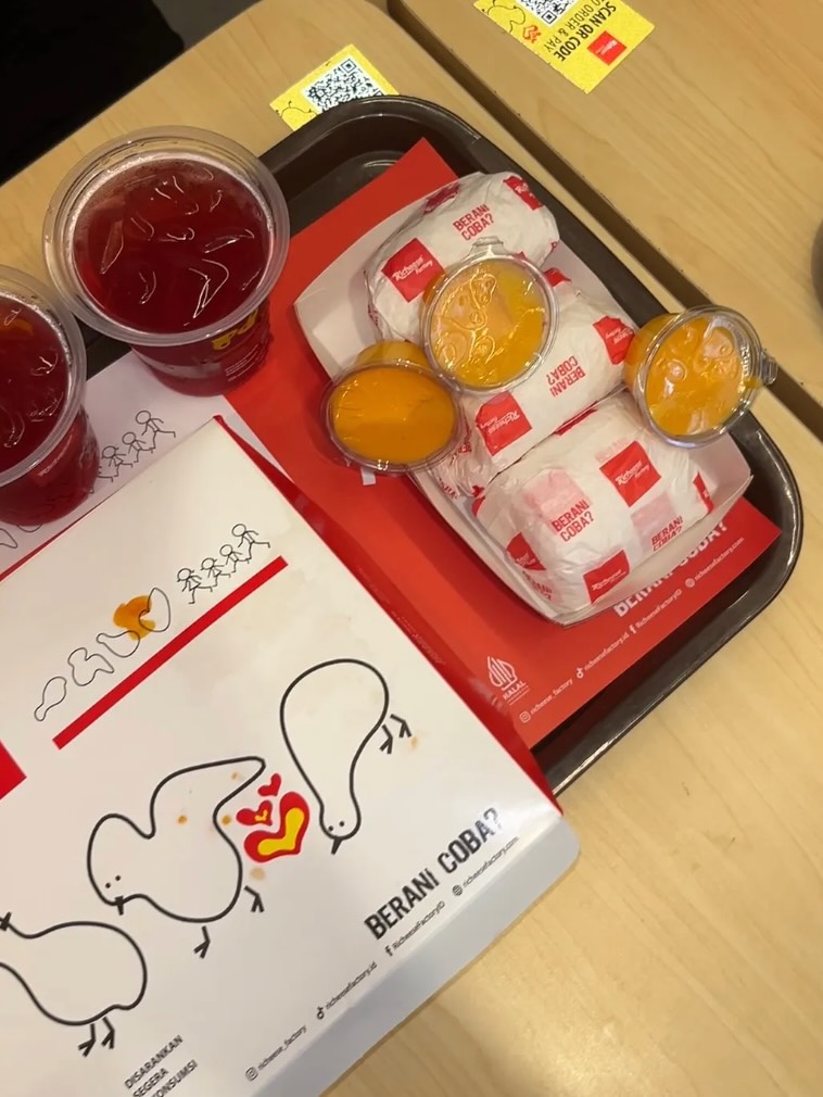 Flying Chicken Whole Richeese + Paket 4 Orang Rp29.000 (New User Yup) - Image 5