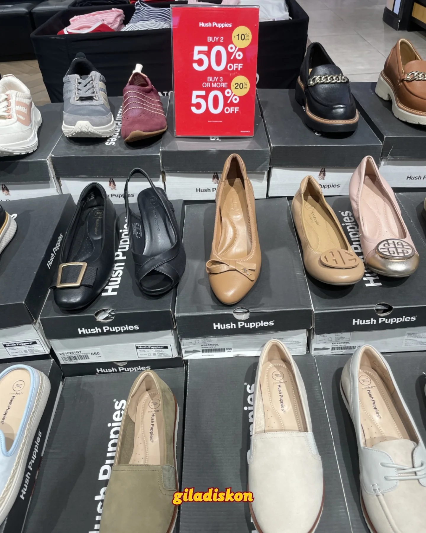 Hush Puppies Diskon Hingga 70% di Semua Store - Image 2