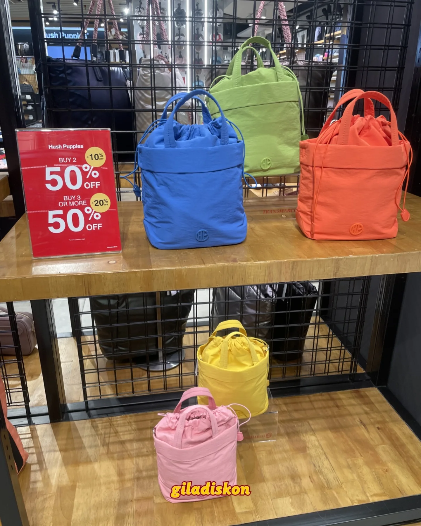 Hush Puppies Diskon Hingga 70% di Semua Store - Image 11