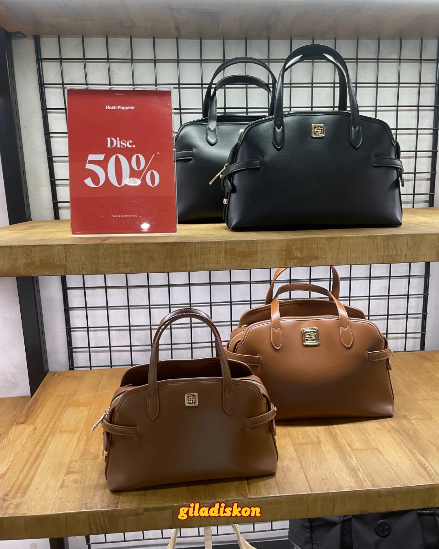 Hush Puppies Diskon Hingga 70% di Semua Store - Image 10