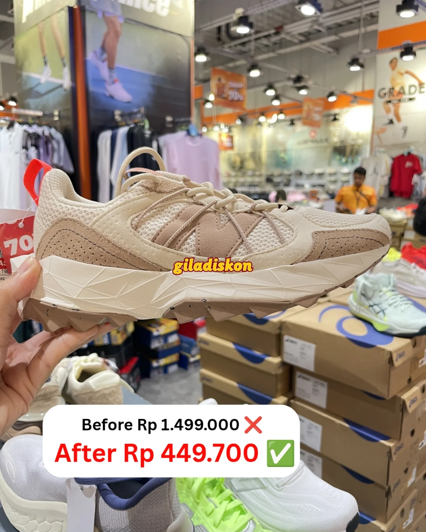 Sale Besar Sepatu di Sportsstation - Image 8