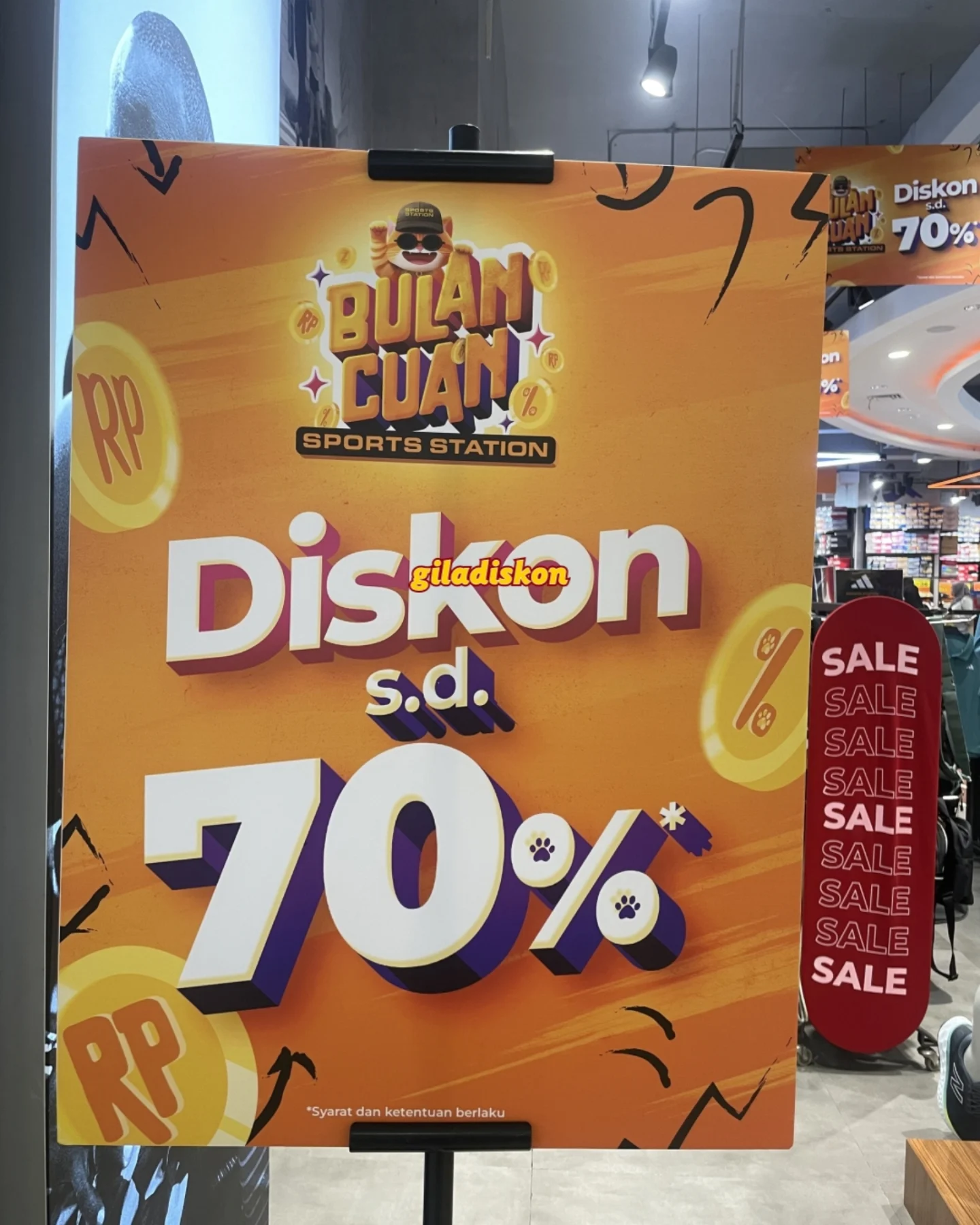 Sale Besar Sepatu di Sportsstation - Image 9