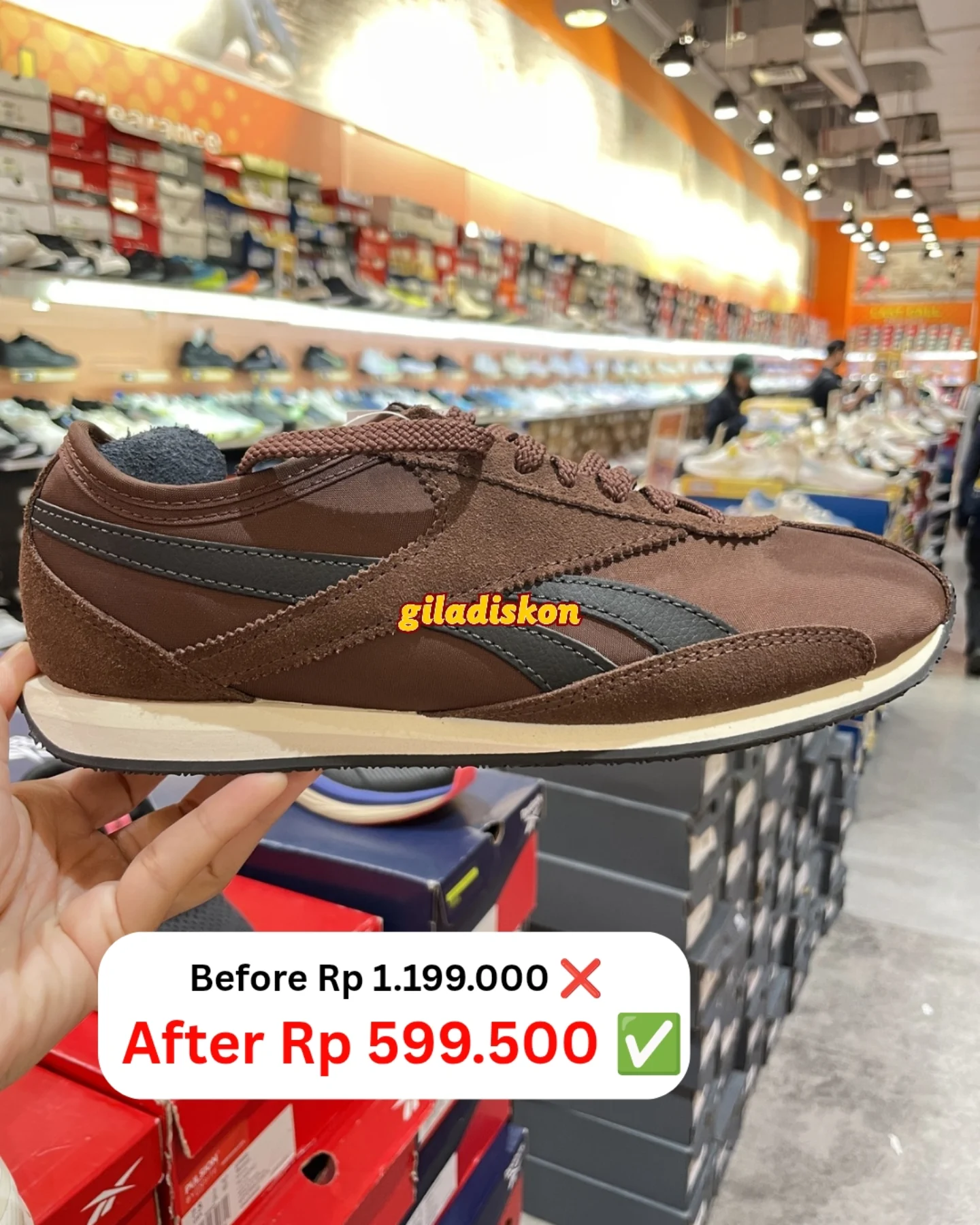 Sale Besar Sepatu di Sportsstation - Image 6