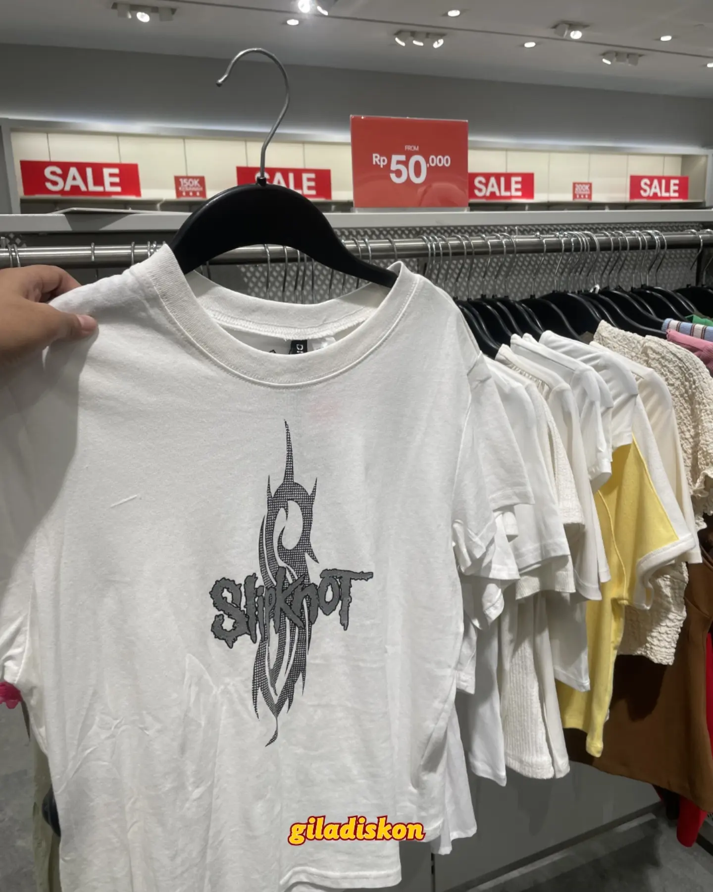 H&M Sale Ugal-ugalan Mulai 50 Ribuan - Image 3