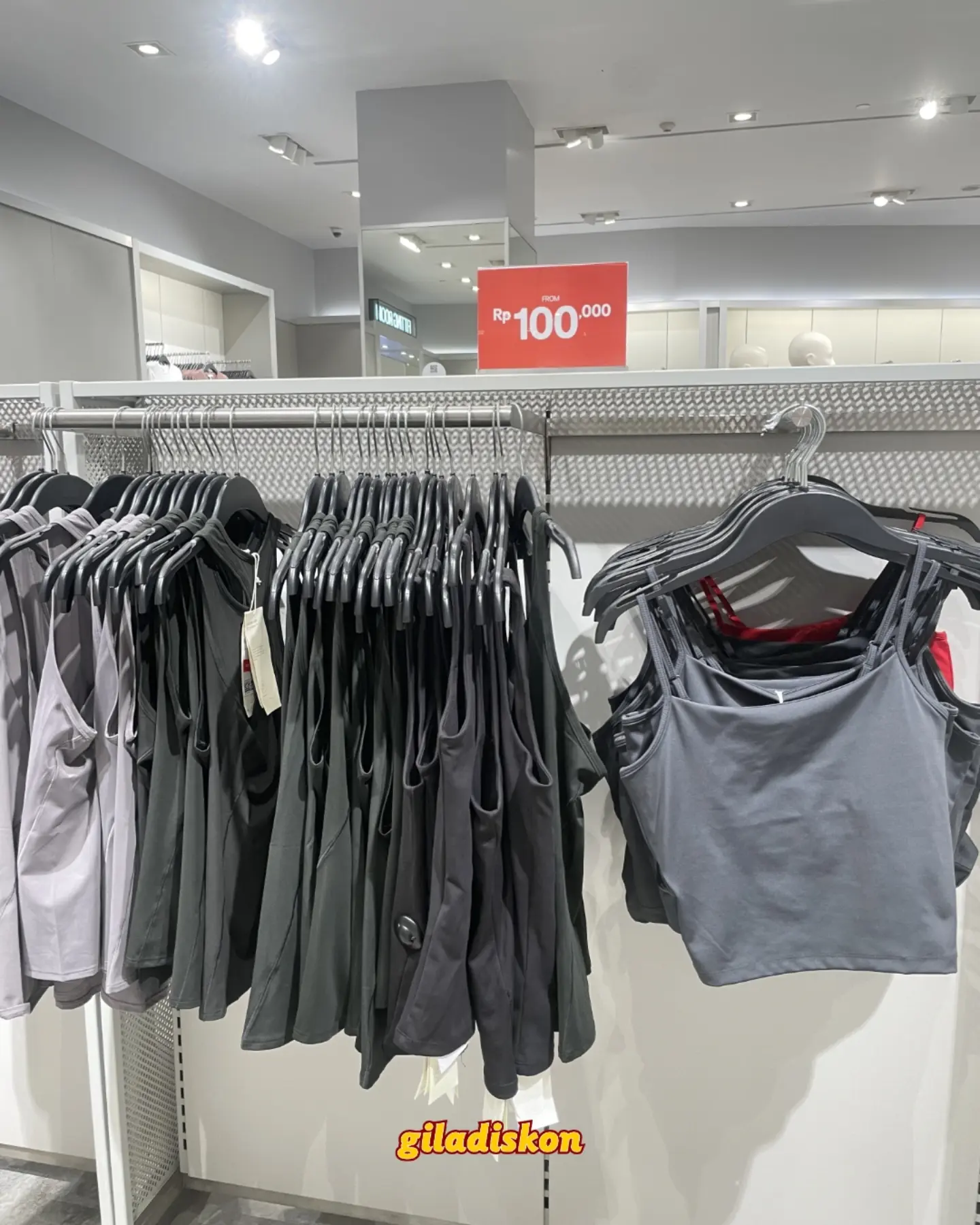 H&M Sale Ugal-ugalan Mulai 50 Ribuan - Image 9