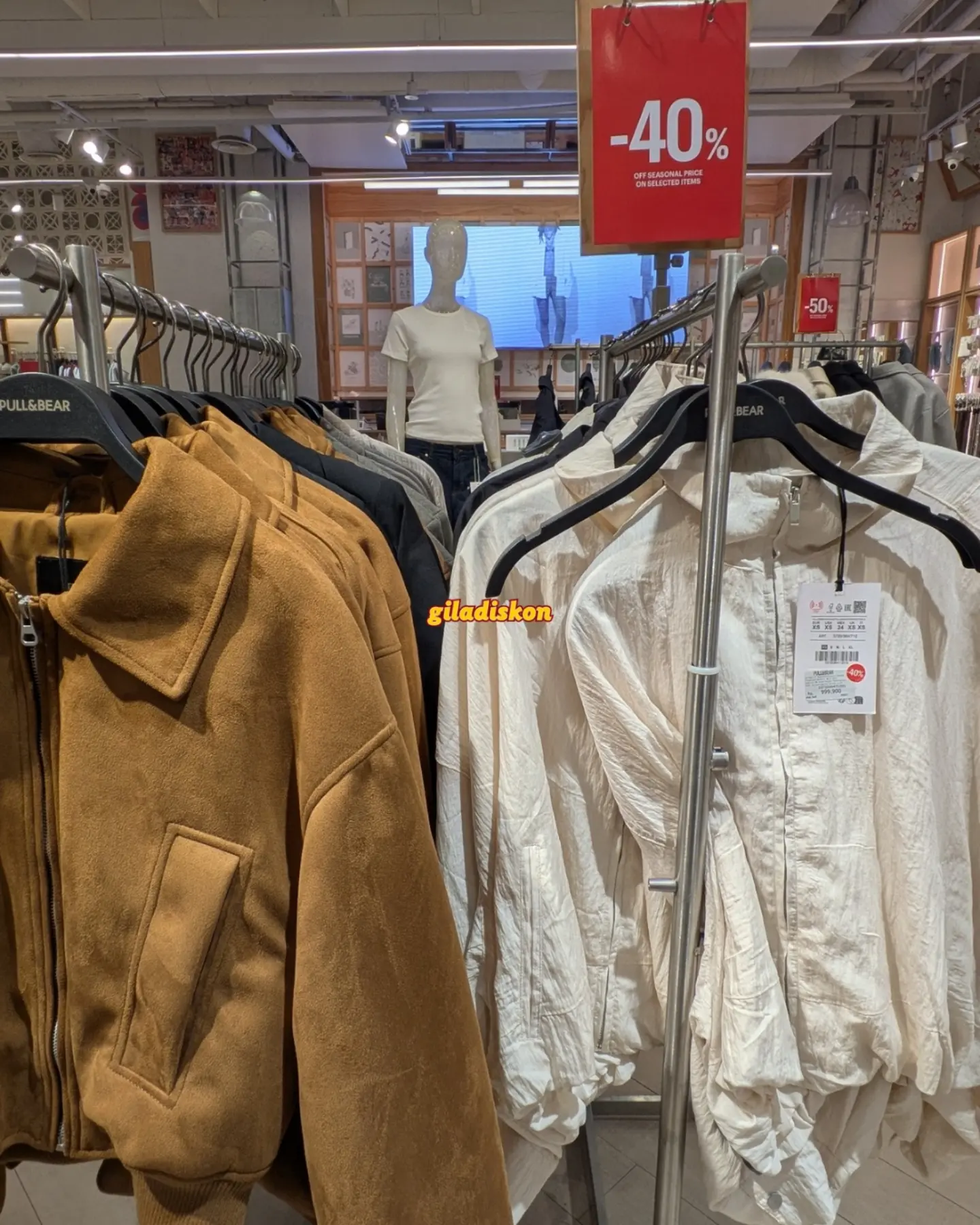 Diskon hingga 50% Produk Pilihan Pull & Bear - Image 8