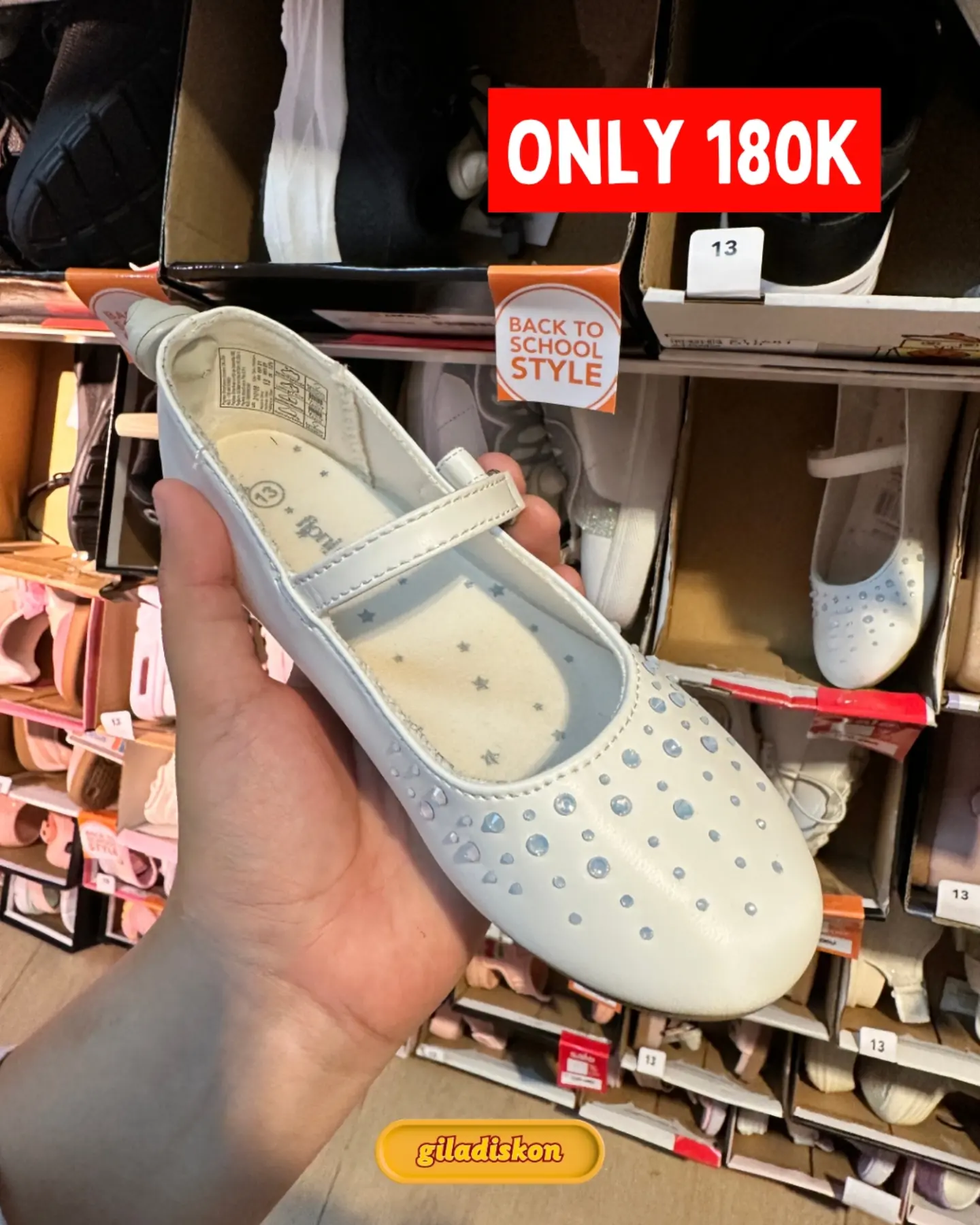 Sale Besar Payless ID: Semua di Bawah Rp200 Ribu - Image 8