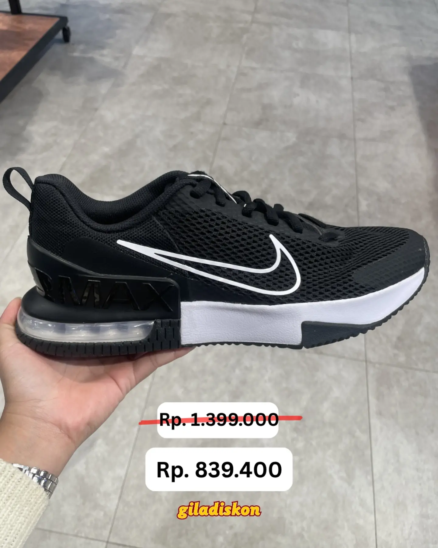 Diskon Hingga 50% di Sports Direct ID - Image 9