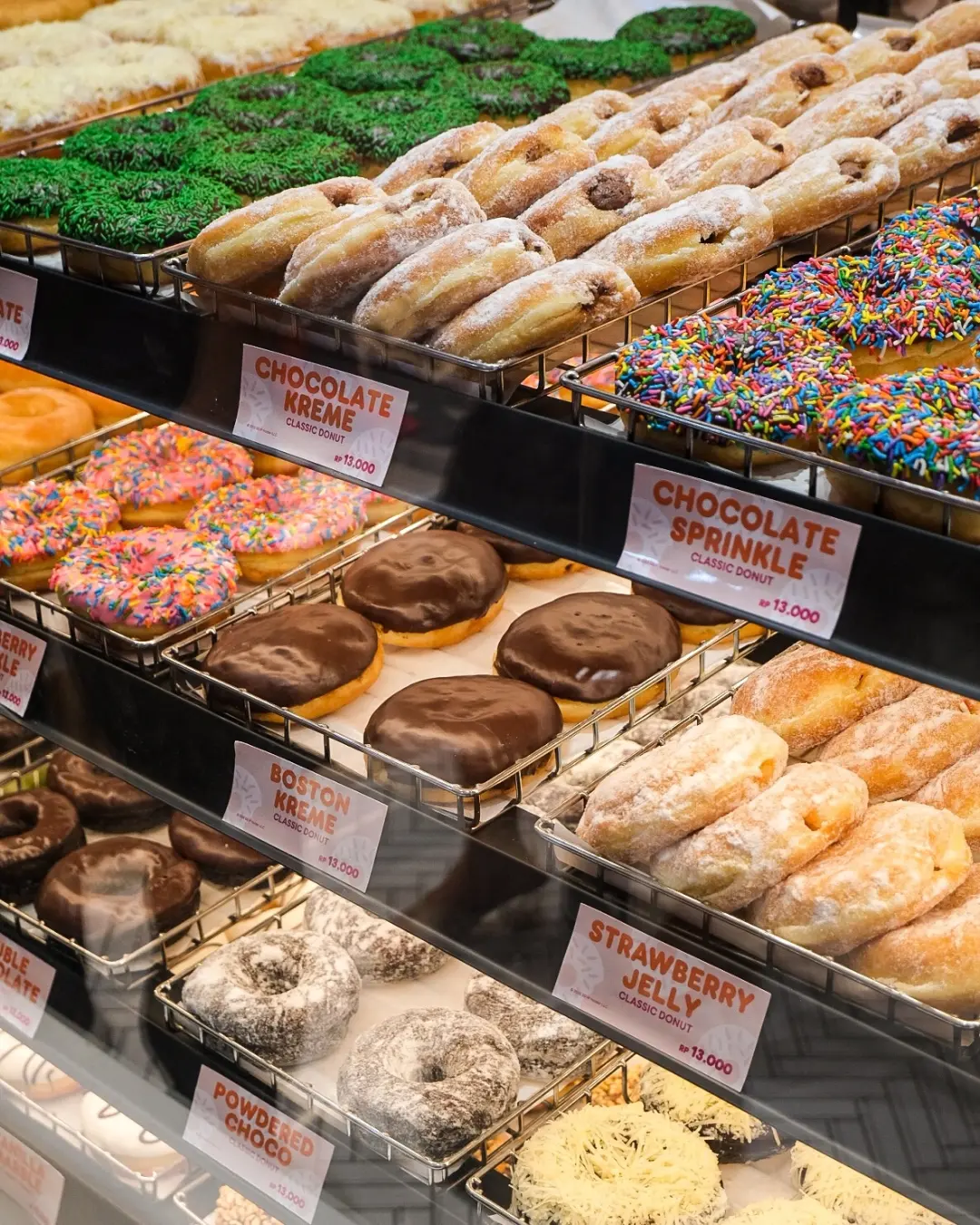 Dunkin' Grand Opening: ½ Dozen Donuts + Drink Rp88K, Free Upsize - Image 3