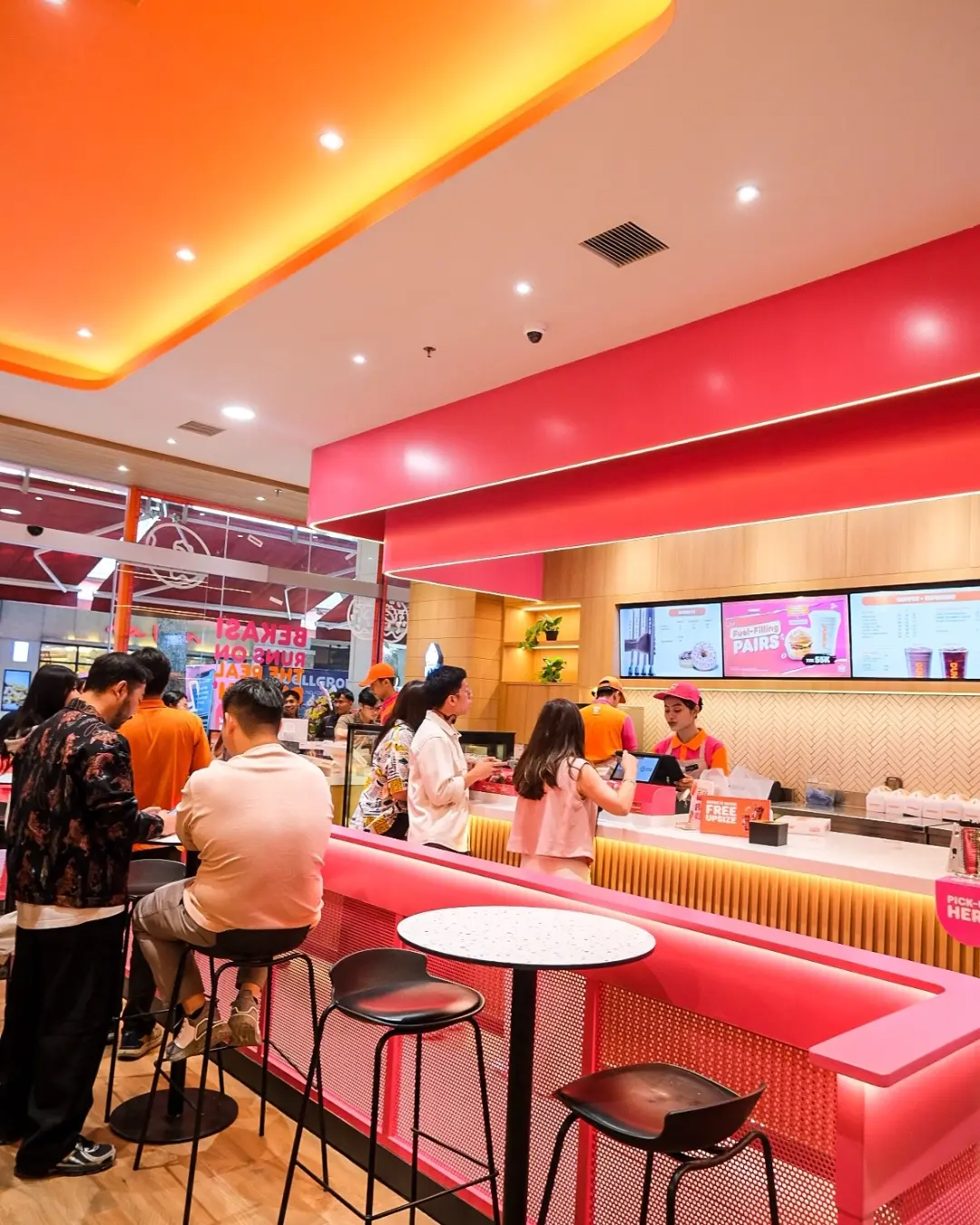 Dunkin' Grand Opening: ½ Dozen Donuts + Drink Rp88K, Free Upsize - Image 5