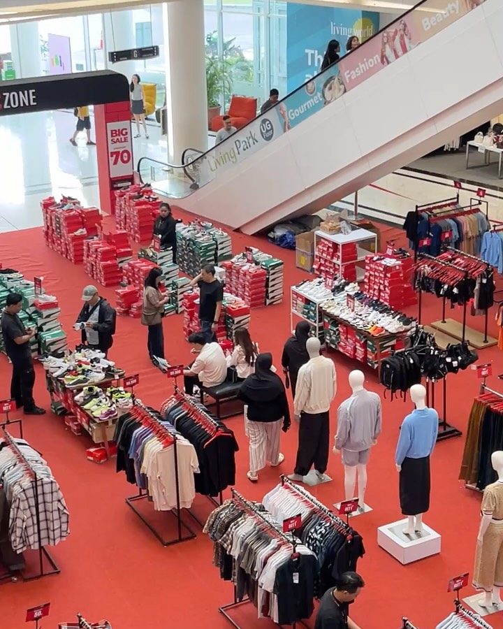 Diskon hingga 70% & B1G1 di Living World Alam Sutera! - Image 3